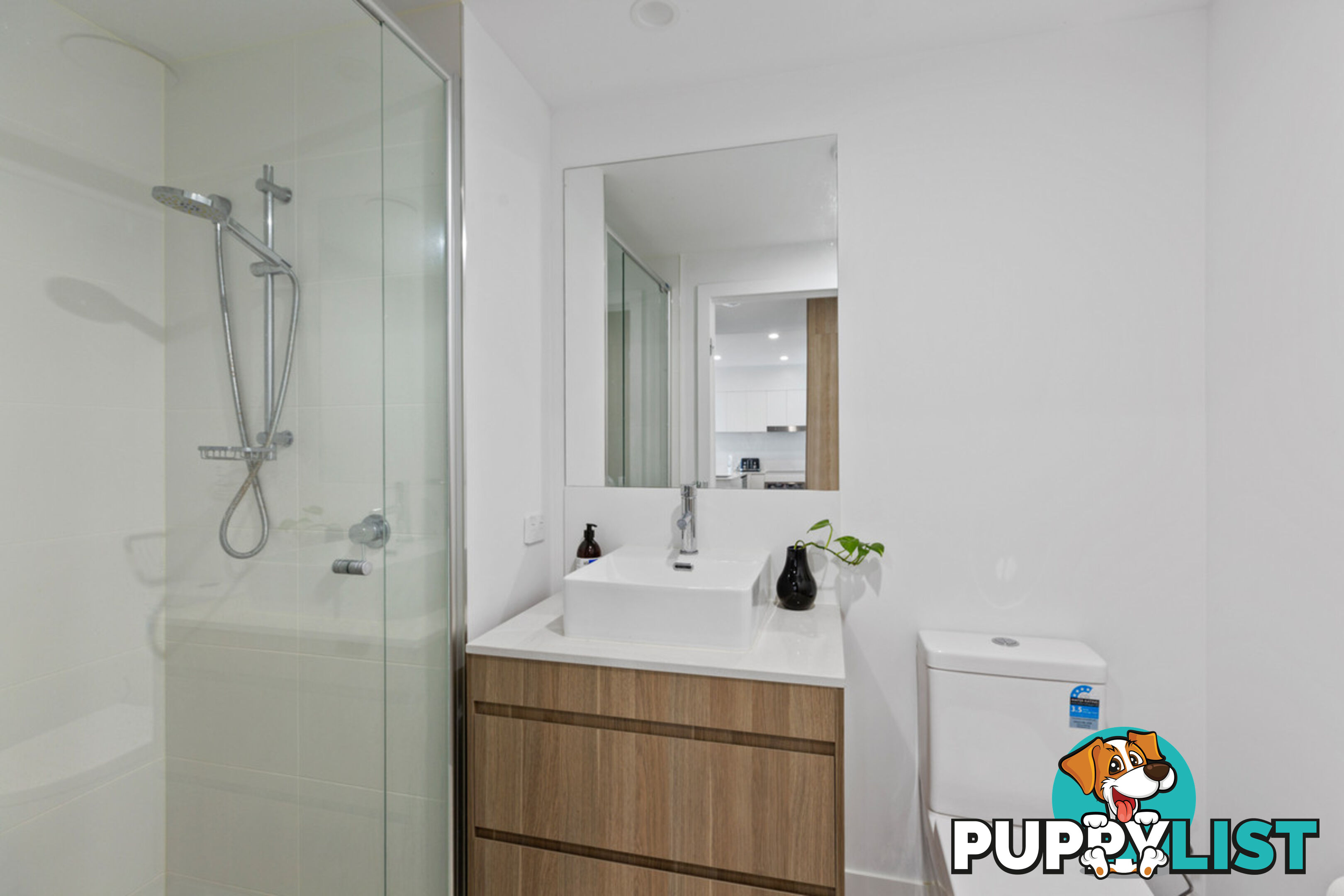 1304/90 Berrima Street WYNNUM QLD 4178