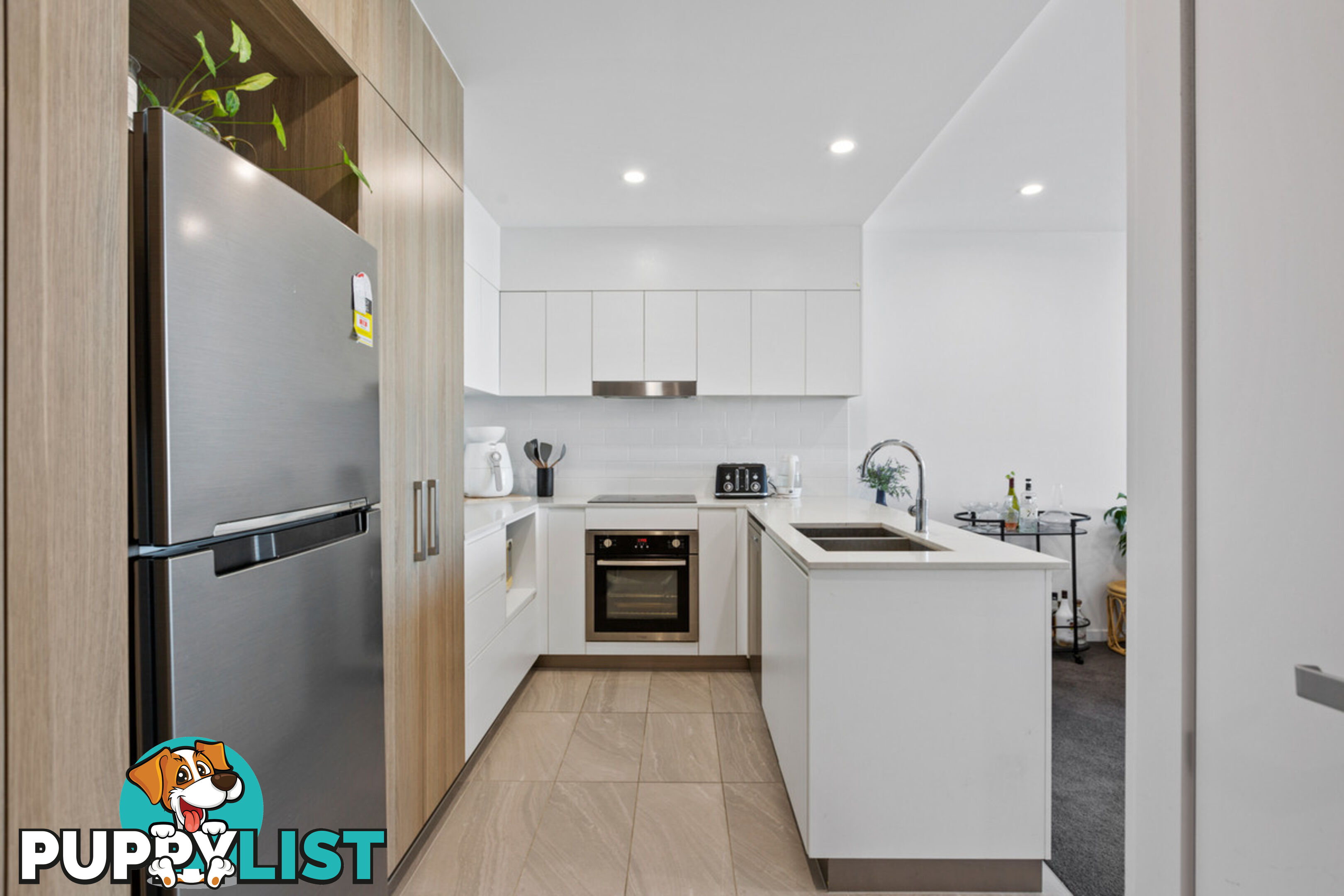 1304/90 Berrima Street WYNNUM QLD 4178