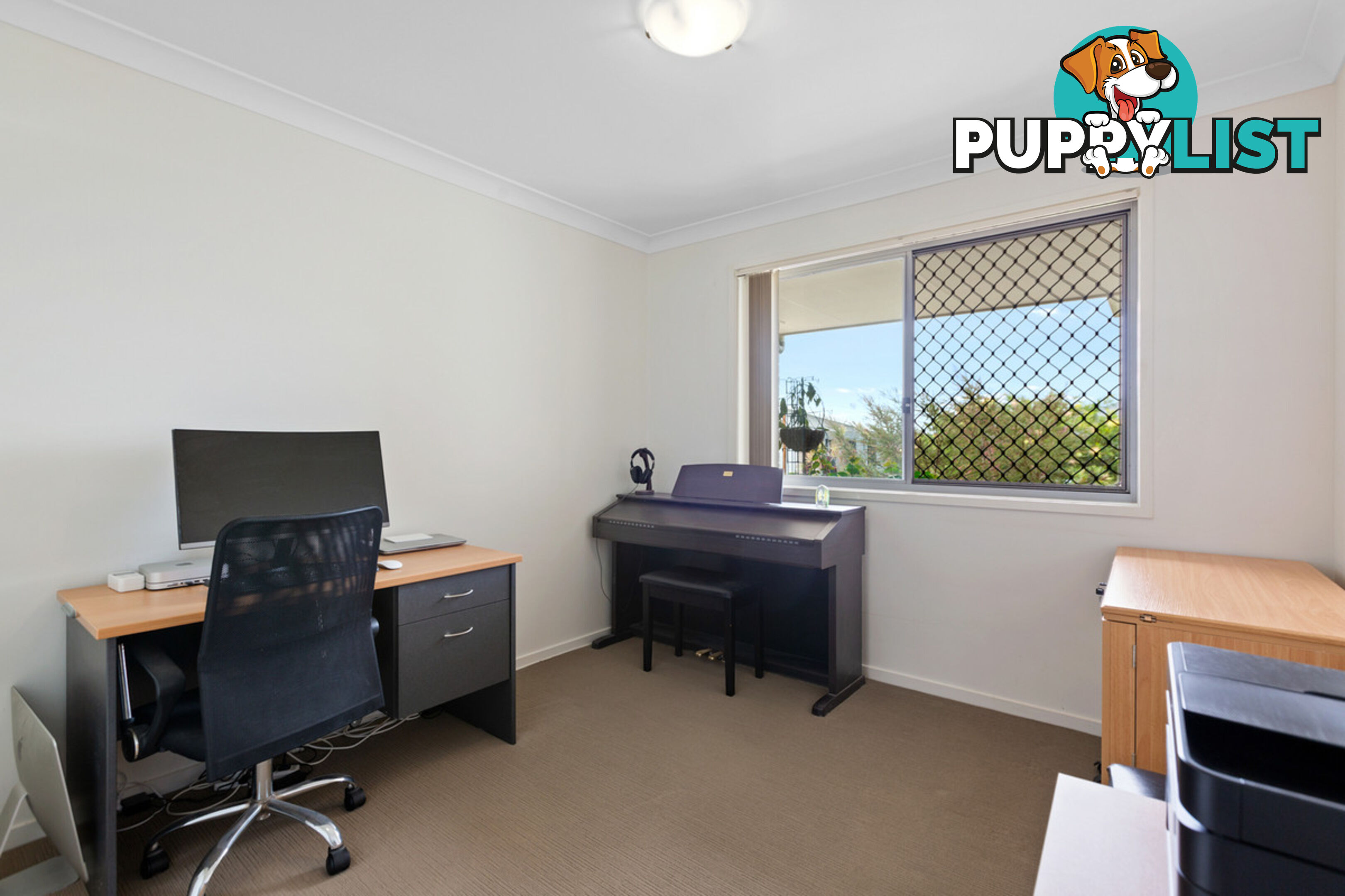 8 Willis Close REDLAND BAY QLD 4165