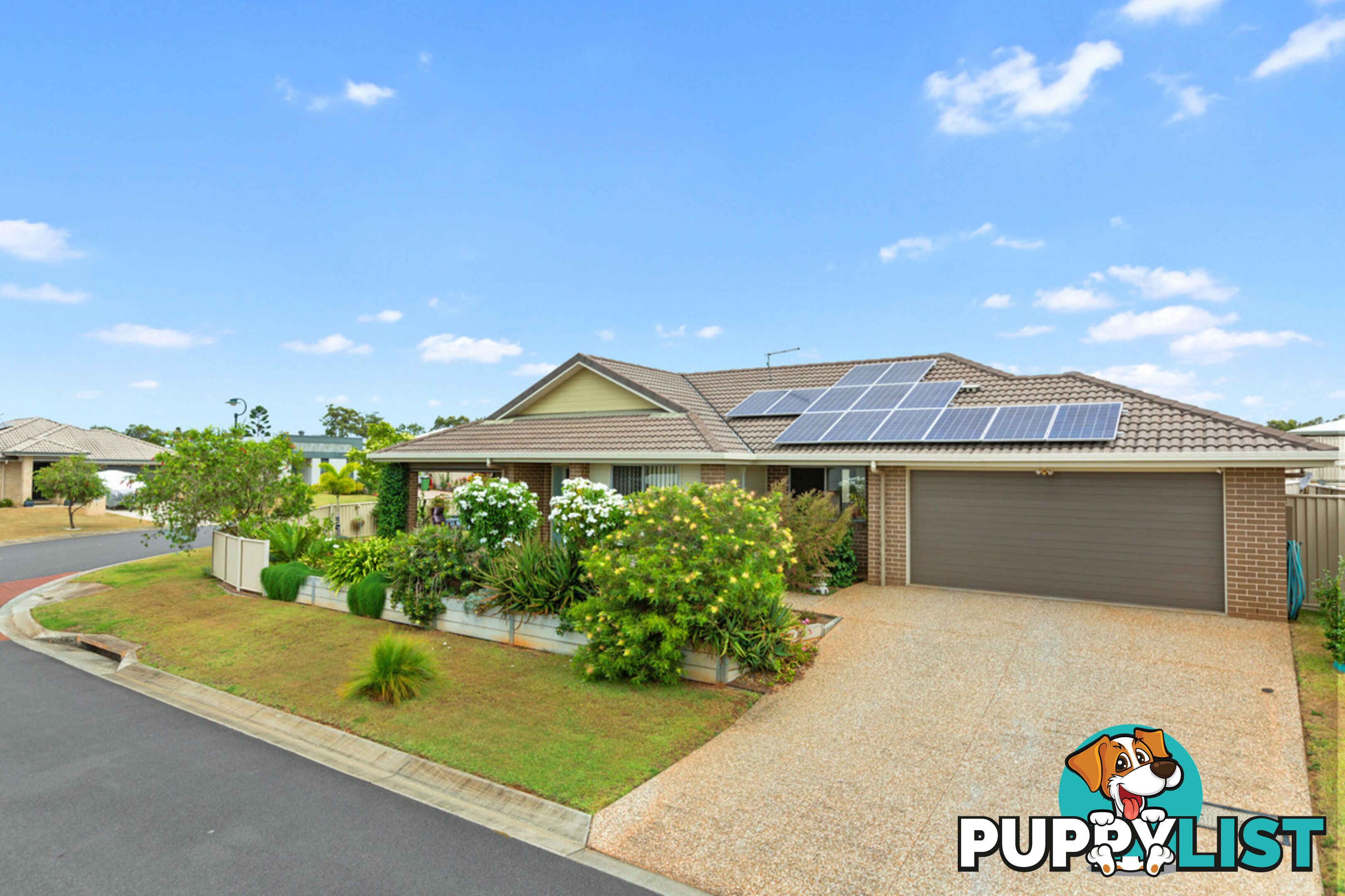 8 Willis Close REDLAND BAY QLD 4165