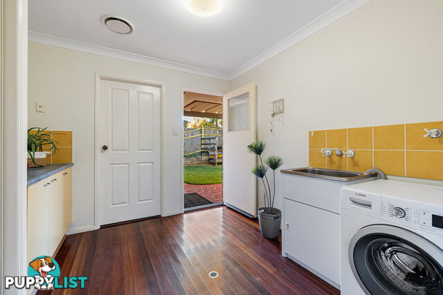 1 Wagan Place WELLINGTON POINT QLD 4160