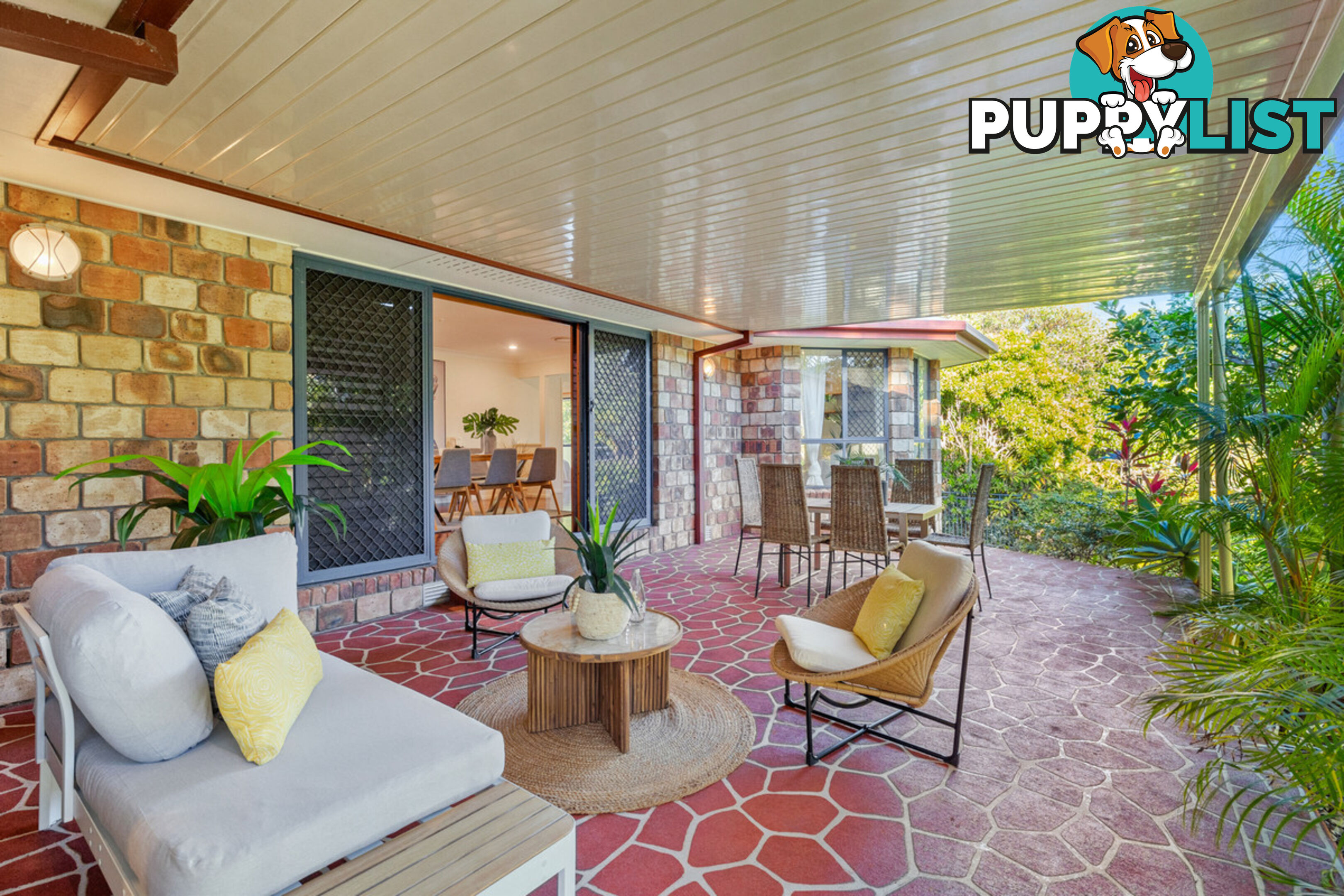 1 Wagan Place WELLINGTON POINT QLD 4160