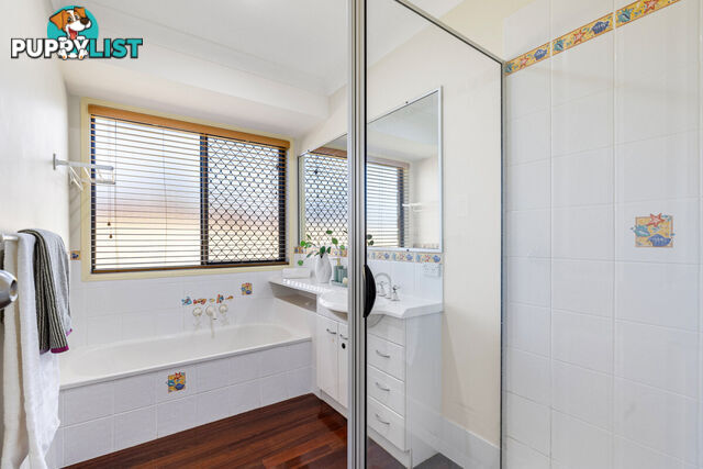 1 Wagan Place WELLINGTON POINT QLD 4160