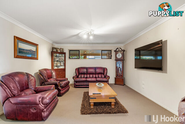 2 Wamsley Close REDLAND BAY QLD 4165