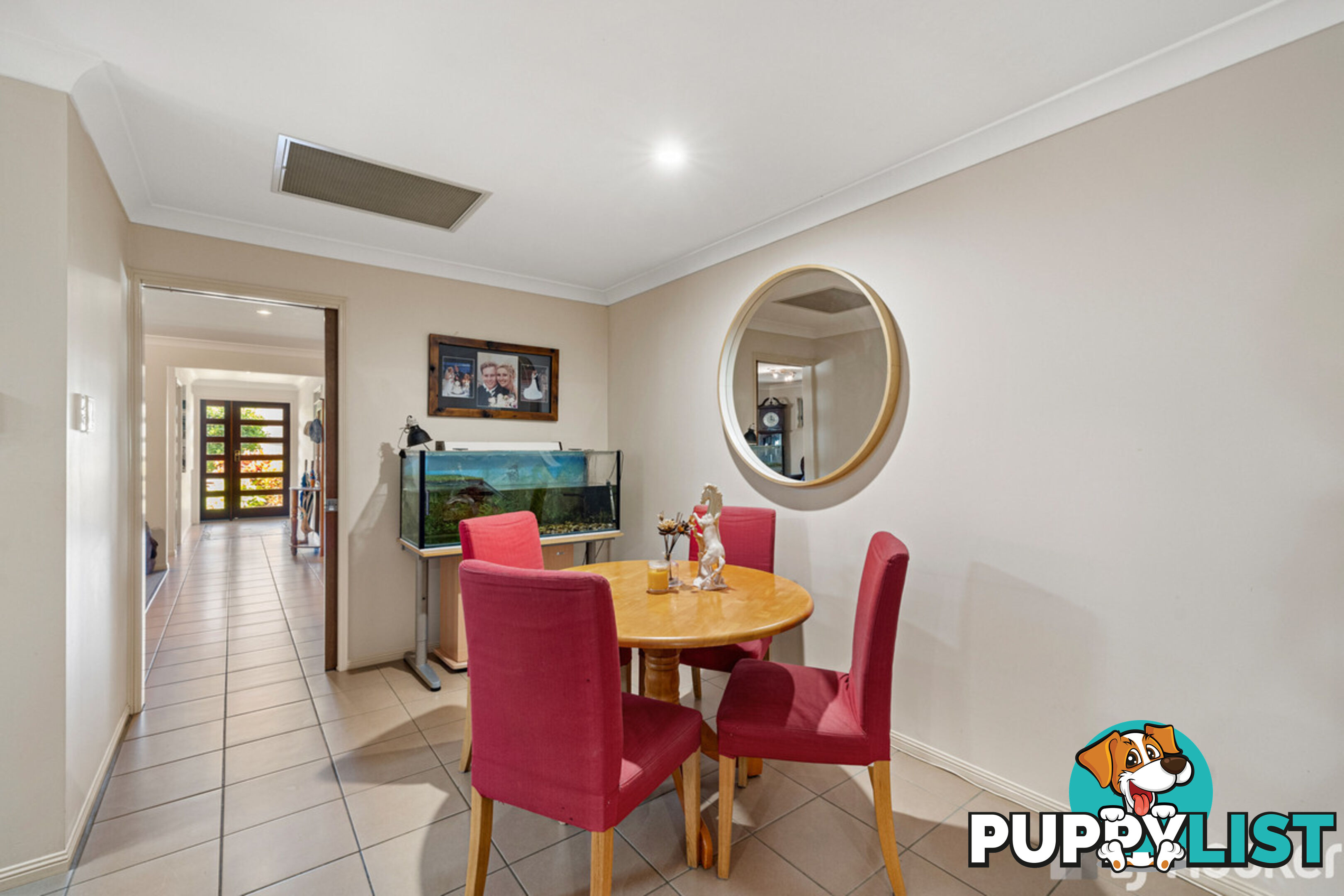 2 Wamsley Close REDLAND BAY QLD 4165
