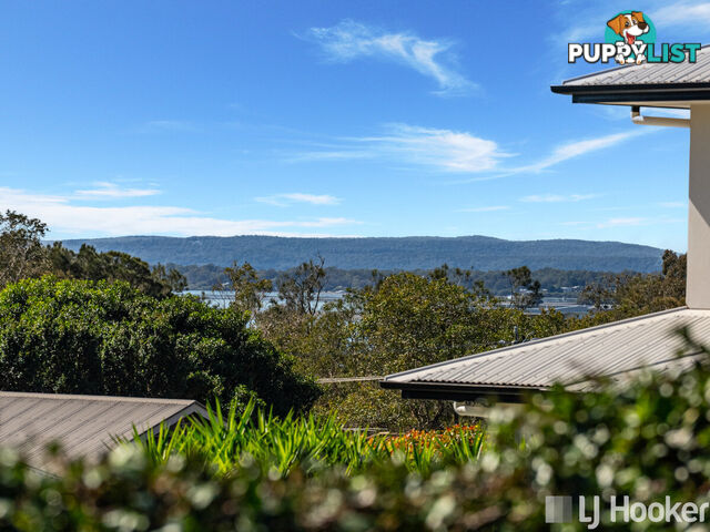 2 Wamsley Close REDLAND BAY QLD 4165