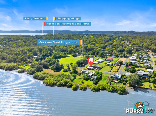 146 Jackson Road RUSSELL ISLAND QLD 4184