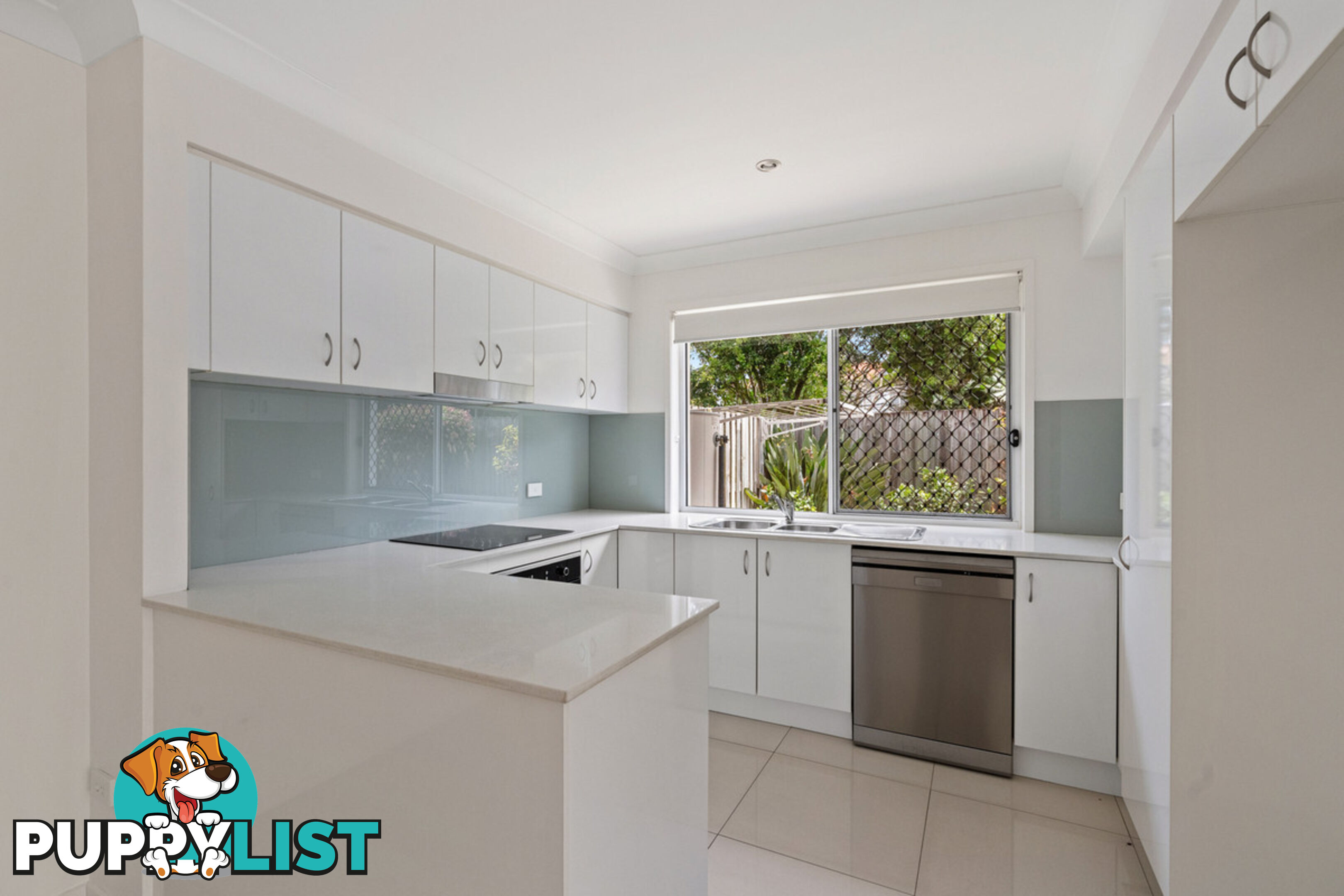 55/57 Charles Canty Drive WELLINGTON POINT QLD 4160