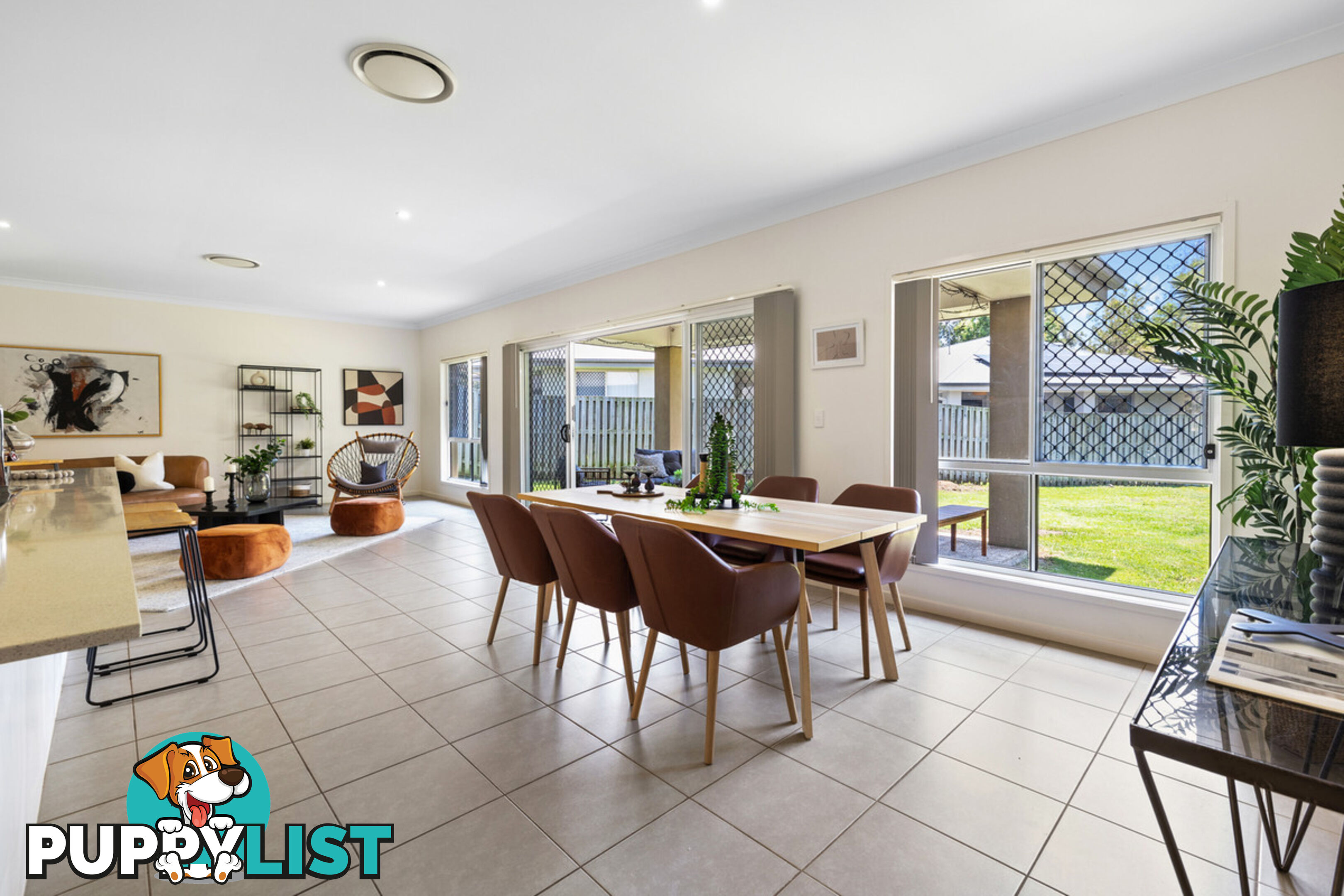 10 Lacebark Close MOUNT COTTON QLD 4165