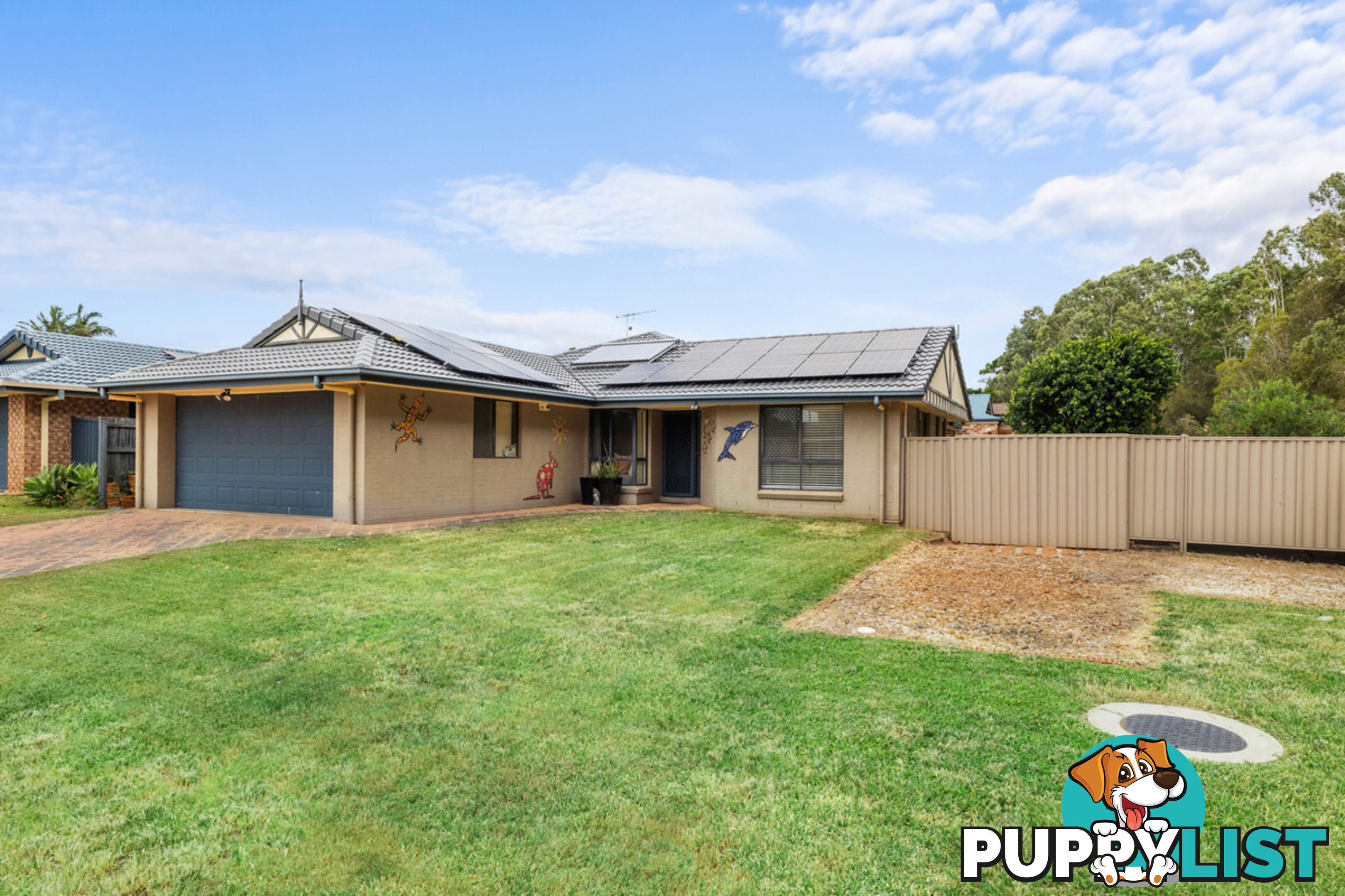 54 Seaholly Crescent VICTORIA POINT QLD 4165