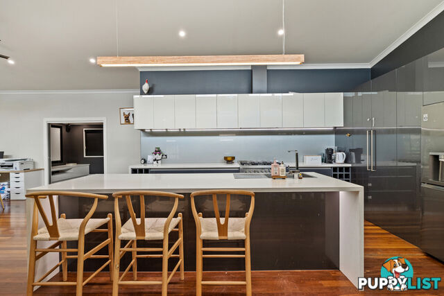 18 Settlers Circuit MOUNT COTTON QLD 4165