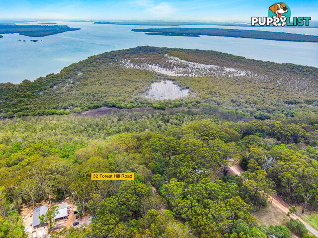 32 Forest Hill Road RUSSELL ISLAND QLD 4184