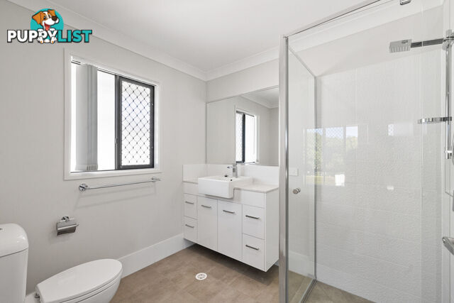 104A Point O'Halloran Road VICTORIA POINT QLD 4165