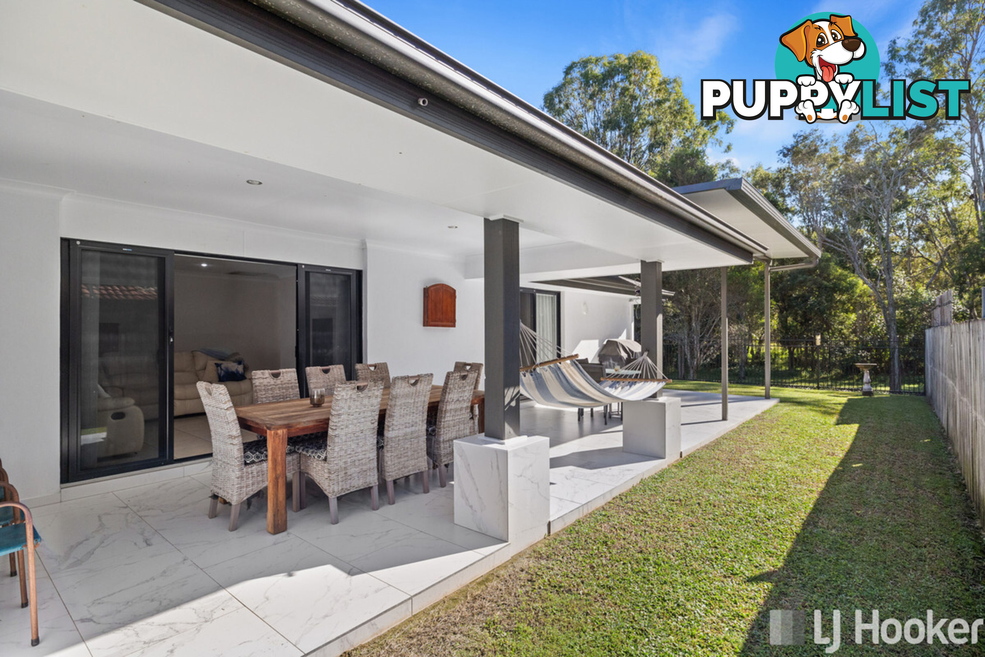 9 River Gum Close THORNLANDS QLD 4164