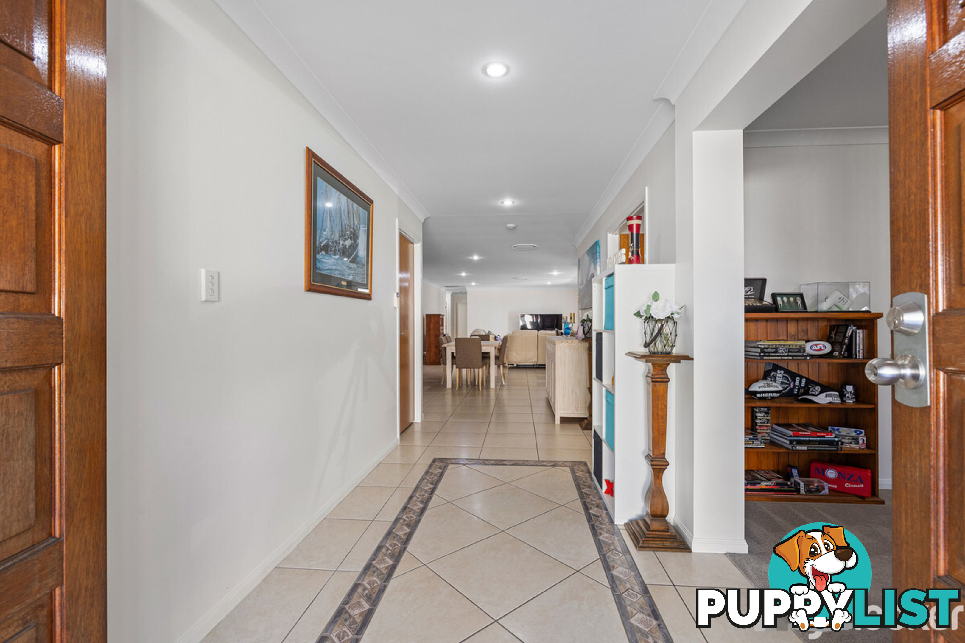 9 River Gum Close THORNLANDS QLD 4164