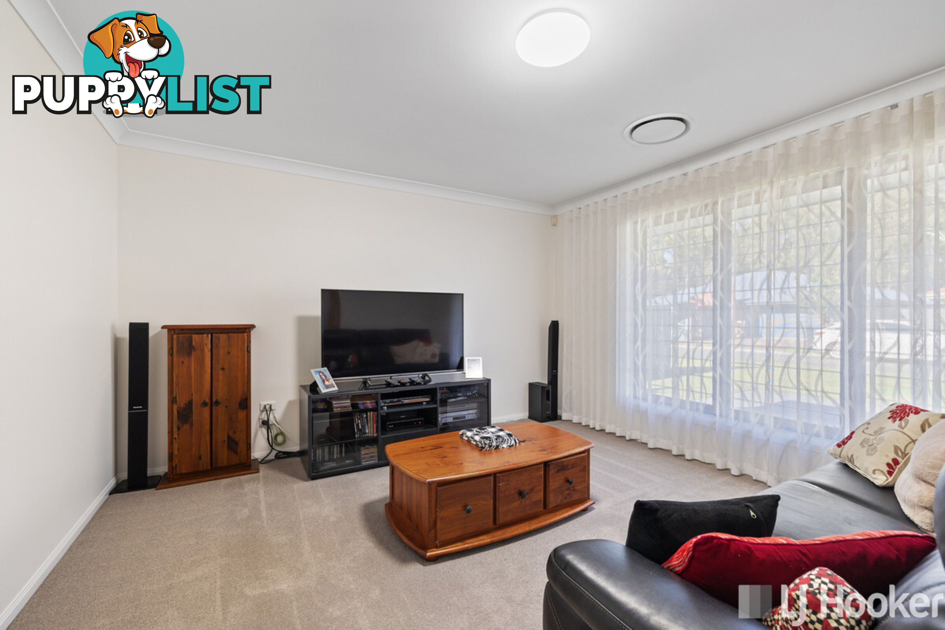 9 River Gum Close THORNLANDS QLD 4164