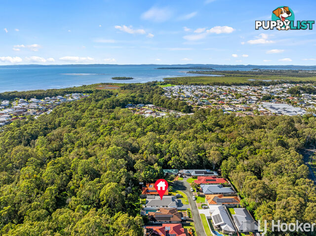 9 River Gum Close THORNLANDS QLD 4164