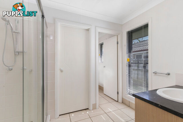 1 Highgreen Place THORNLANDS QLD 4164