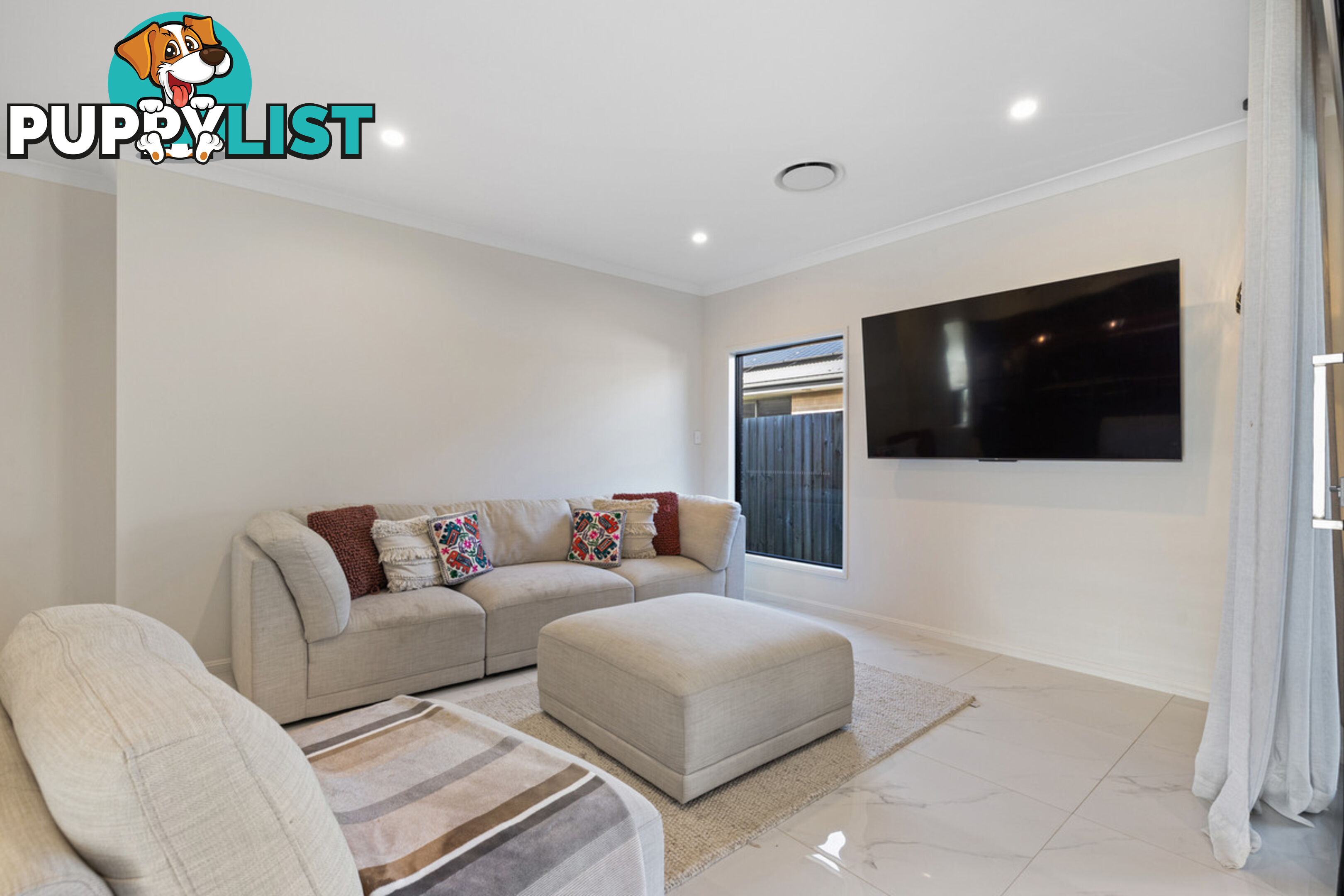 70 Bayswood Circuit REDLAND BAY QLD 4165