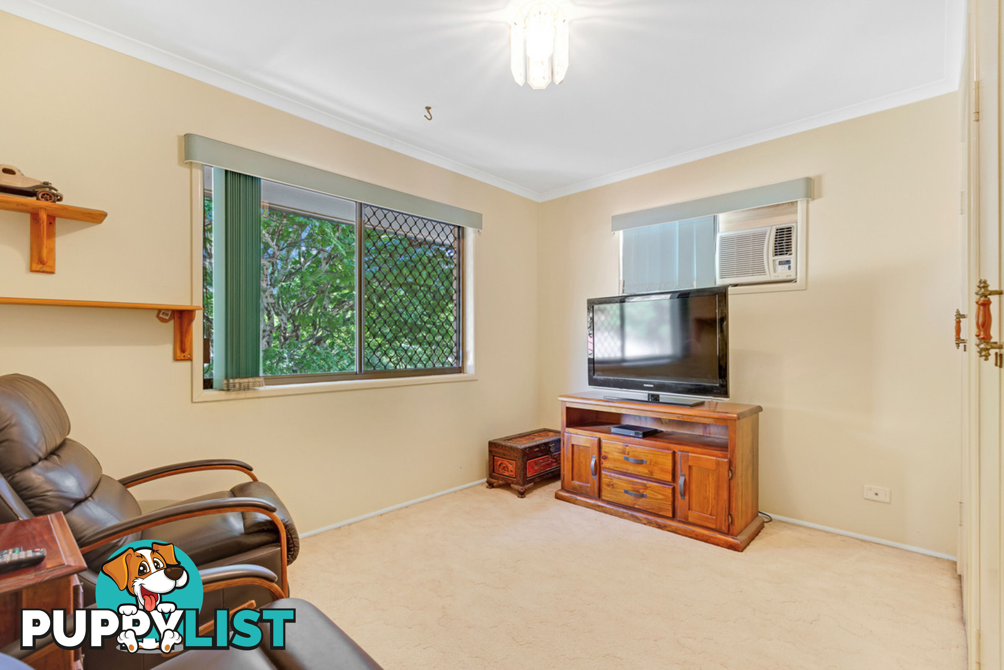 57 Timor Avenue LOGANHOLME QLD 4129