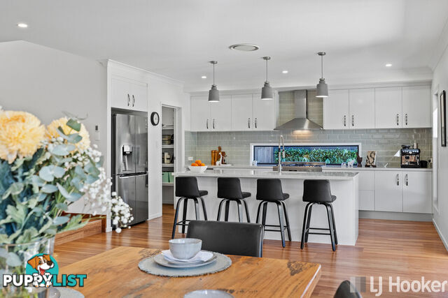 31 Highgrove Street THORNLANDS QLD 4164