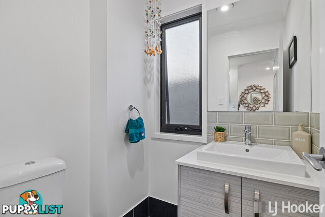 31 Highgrove Street THORNLANDS QLD 4164