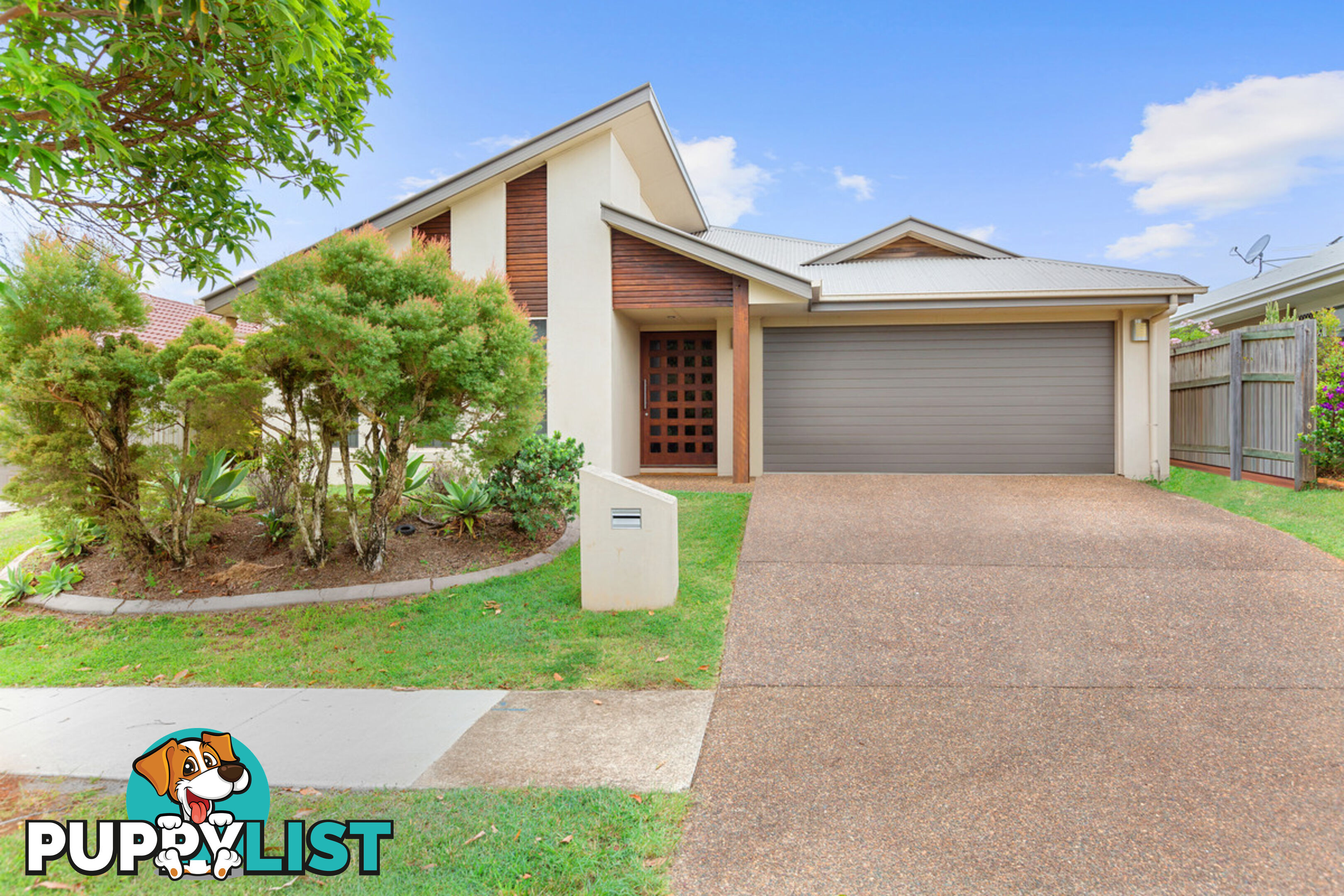 13 Hillcrest Street WELLINGTON POINT QLD 4160