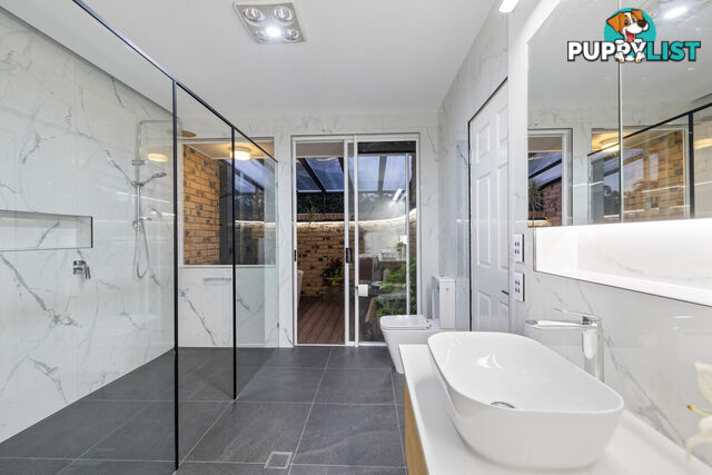 28 Lyndon Road CAPALABA QLD 4157