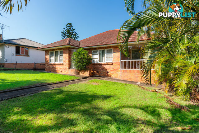 8 Cadell Street TOOWONG QLD 4066