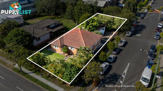 8 Cadell Street TOOWONG QLD 4066