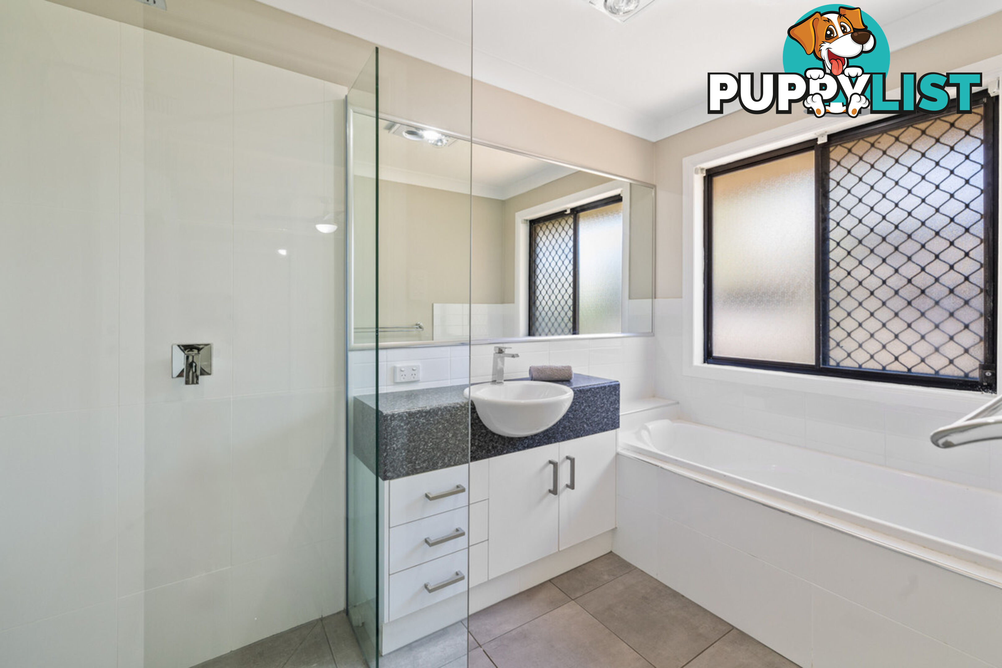 2 River Gum Close THORNLANDS QLD 4164