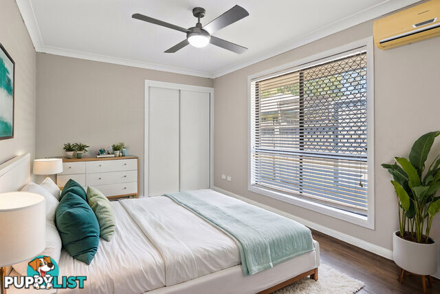 2 River Gum Close THORNLANDS QLD 4164