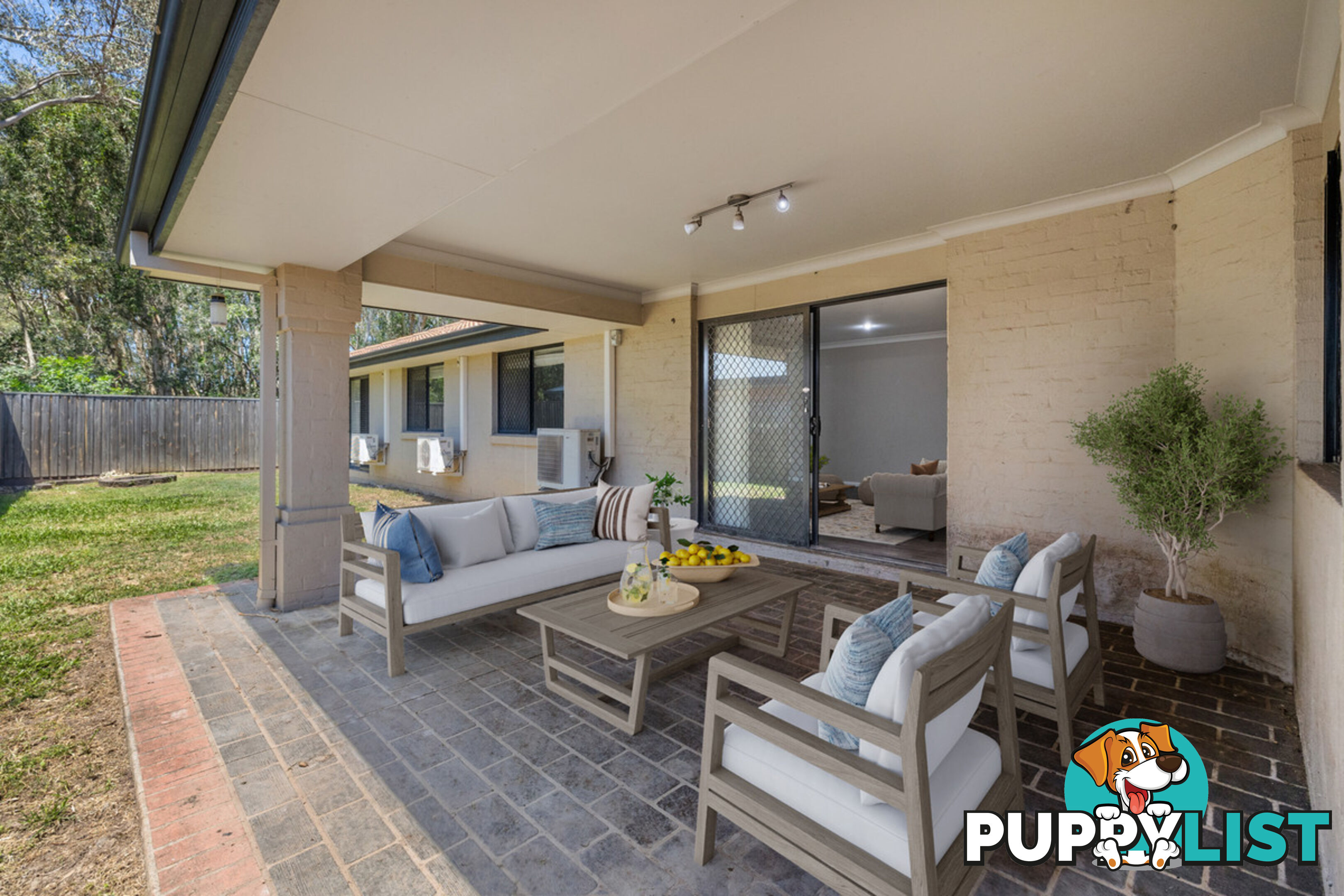 2 River Gum Close THORNLANDS QLD 4164