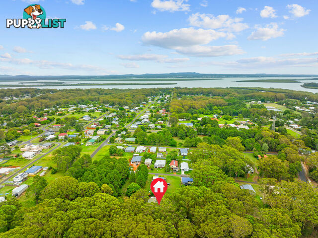 19 Jiwali Street RUSSELL ISLAND QLD 4184