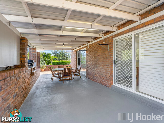 1 Lake View Drive THORNLANDS QLD 4164