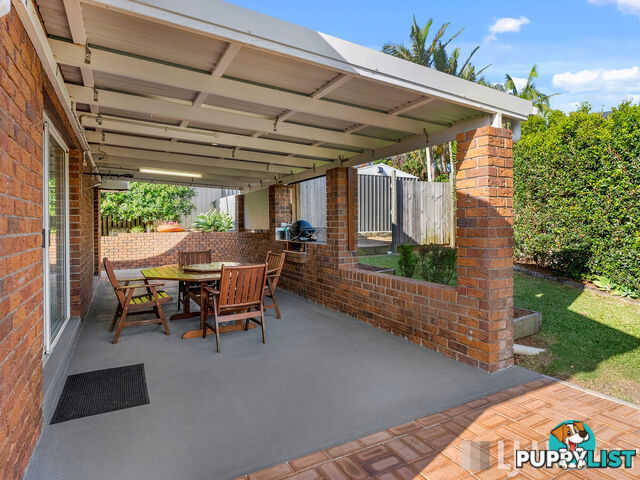 1 Lake View Drive THORNLANDS QLD 4164