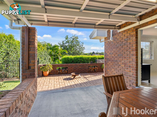 1 Lake View Drive THORNLANDS QLD 4164