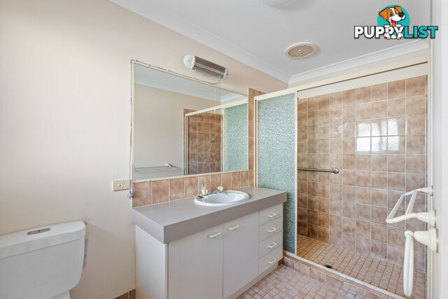 7 Holly Road VICTORIA POINT QLD 4165