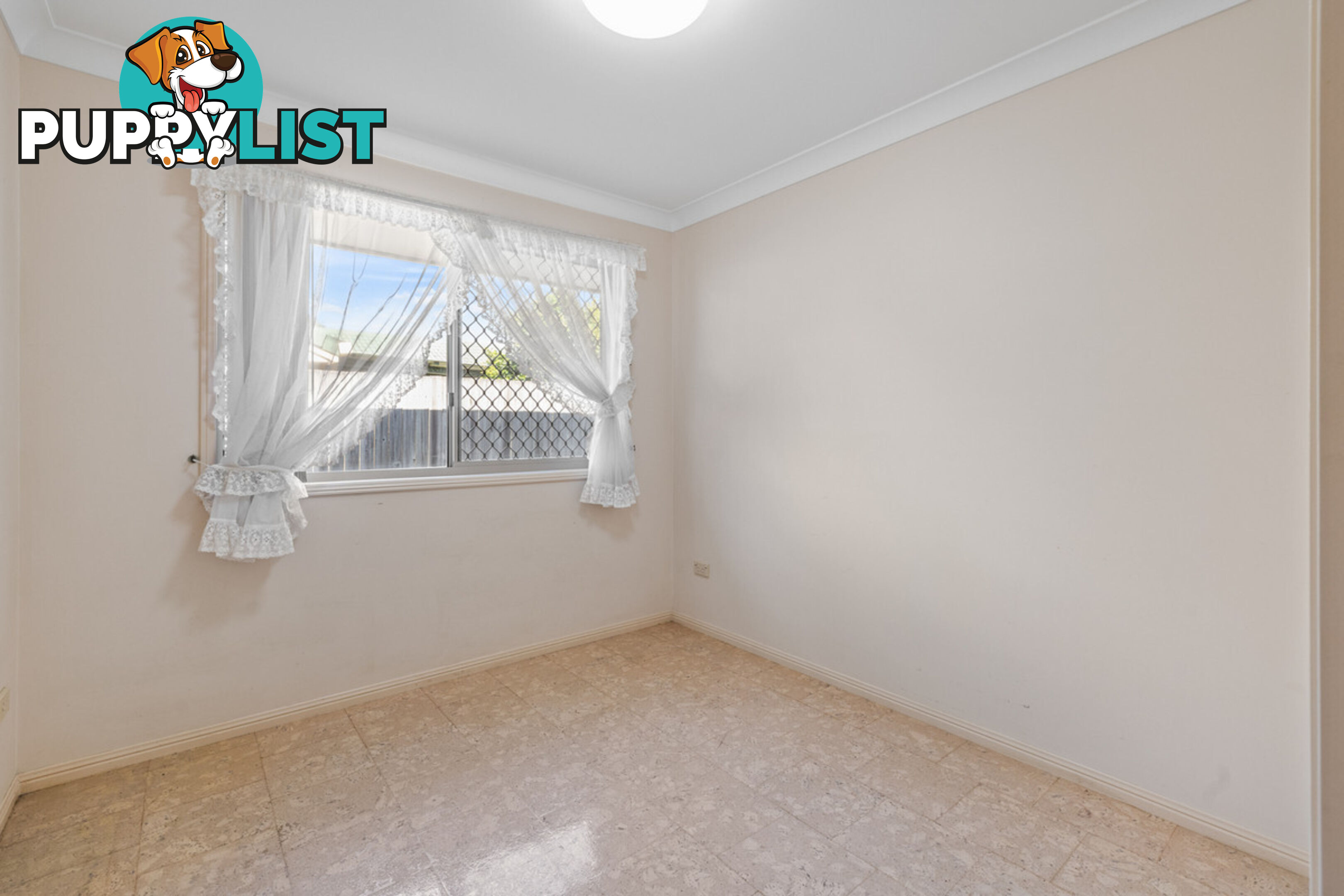 7 Holly Road VICTORIA POINT QLD 4165