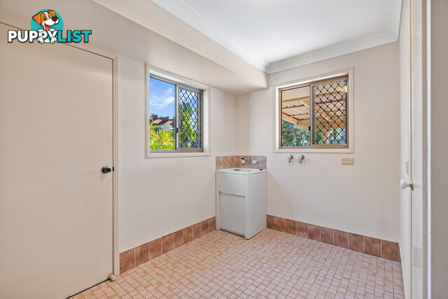 7 Holly Road VICTORIA POINT QLD 4165