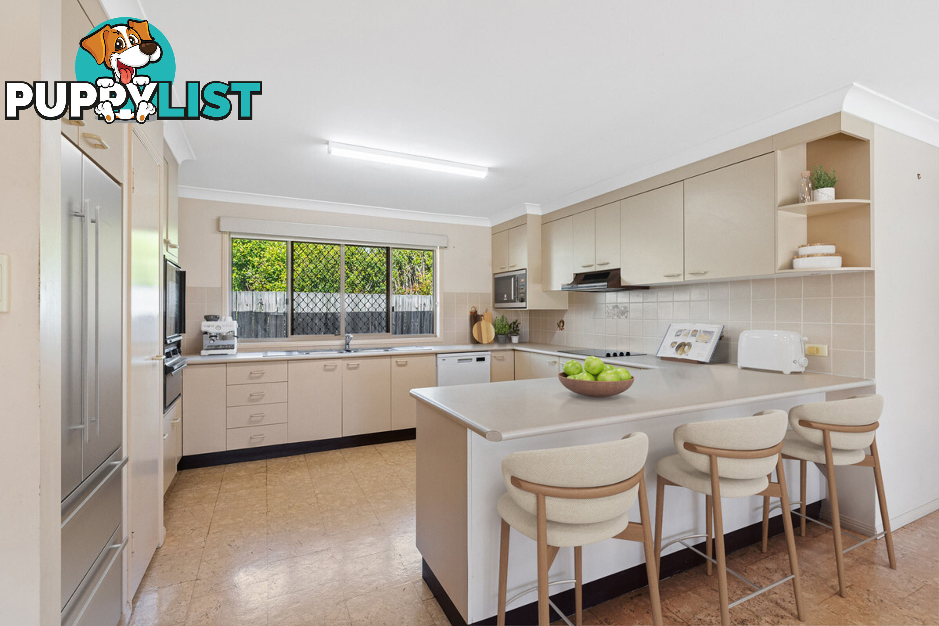 7 Holly Road VICTORIA POINT QLD 4165