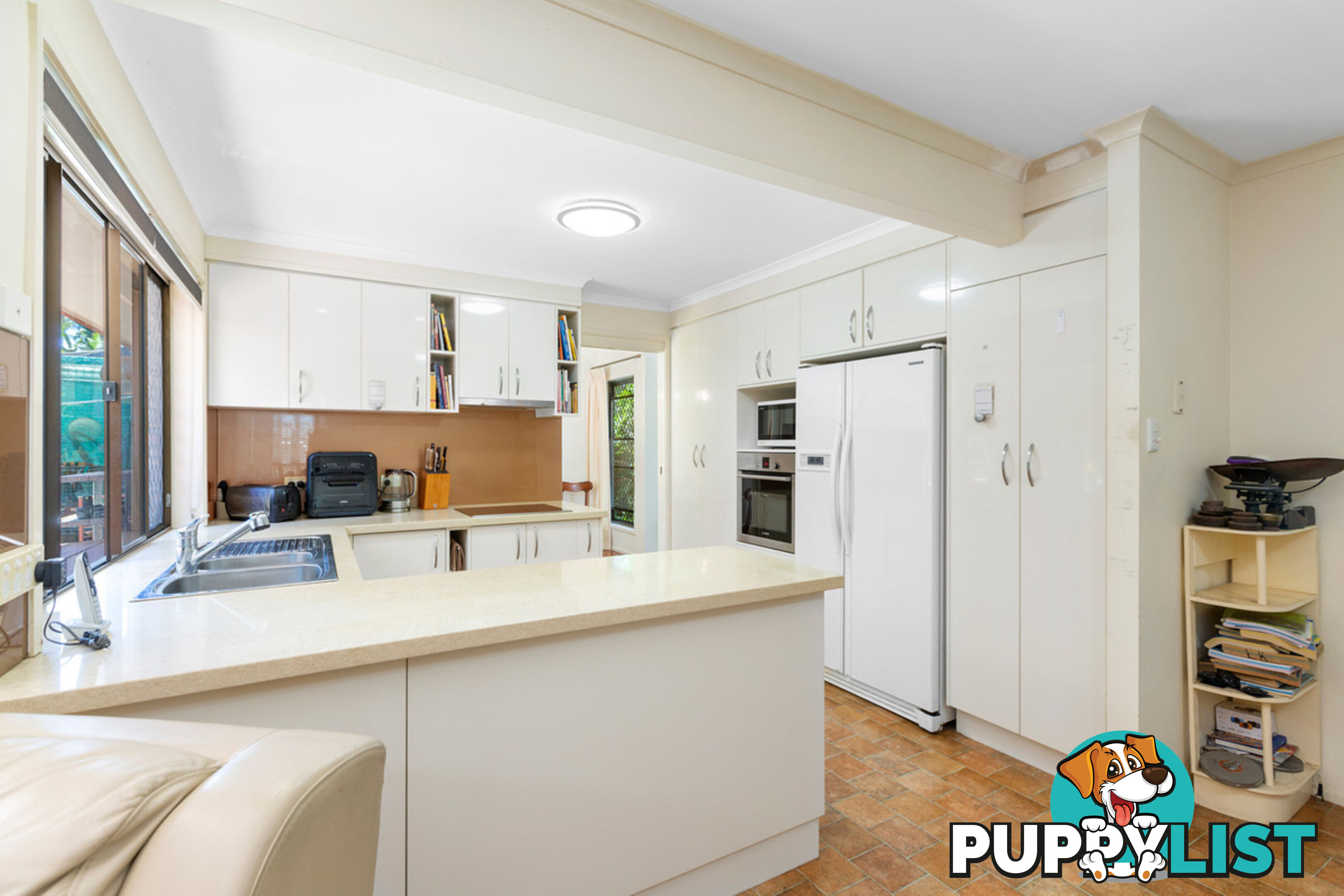 21 Cornflower Street MANSFIELD QLD 4122