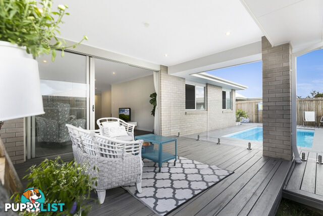 21 Waterline Boulevard THORNLANDS QLD 4164