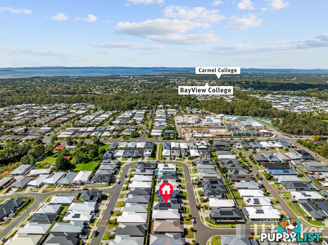 42 Glendevon Street THORNLANDS QLD 4164