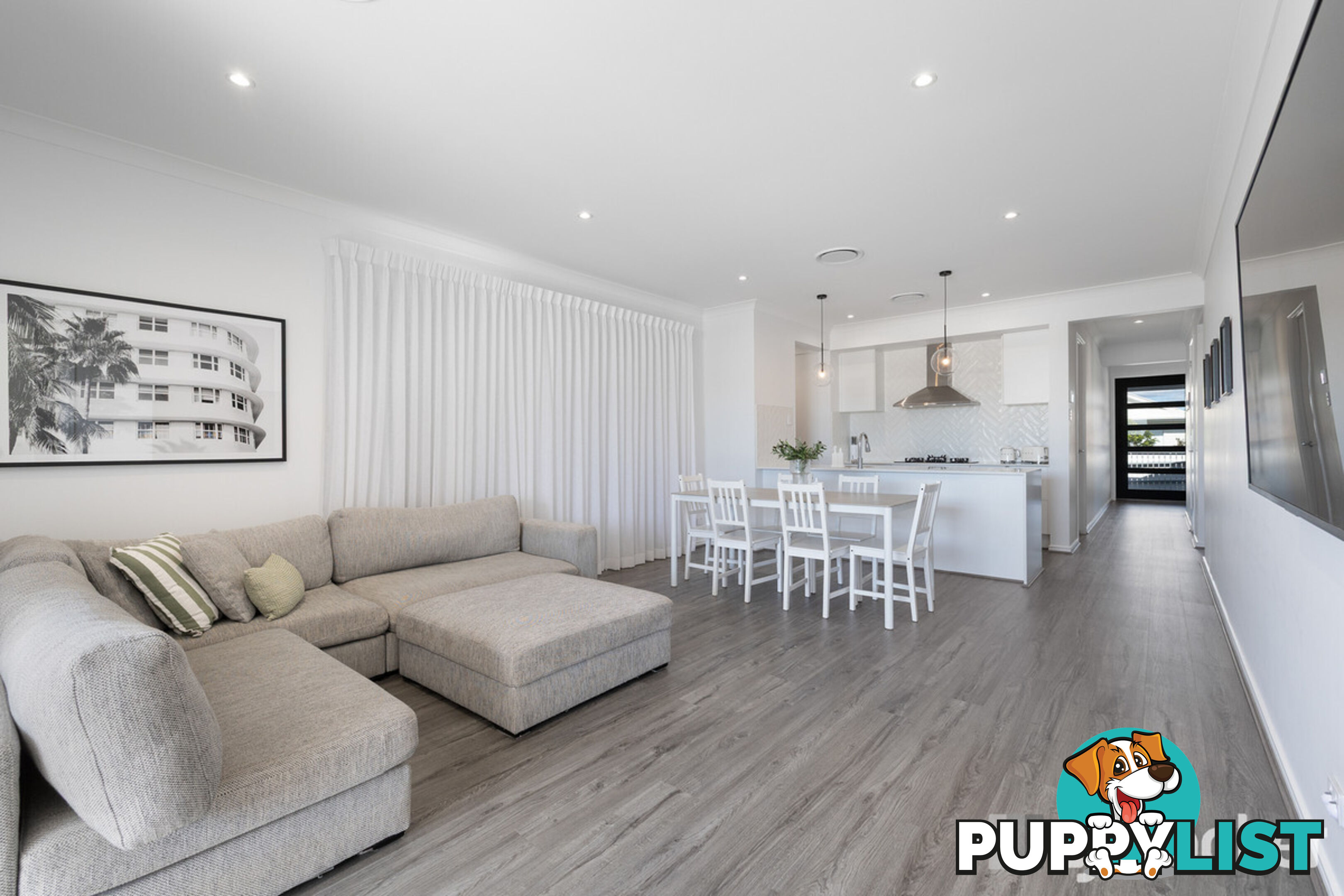 42 Glendevon Street THORNLANDS QLD 4164
