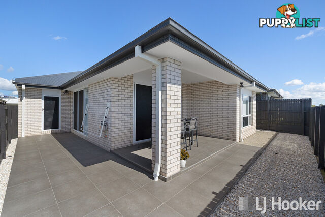 42 Glendevon Street THORNLANDS QLD 4164