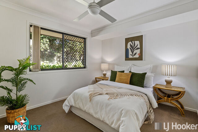 15 Sam Place THORNLANDS QLD 4164