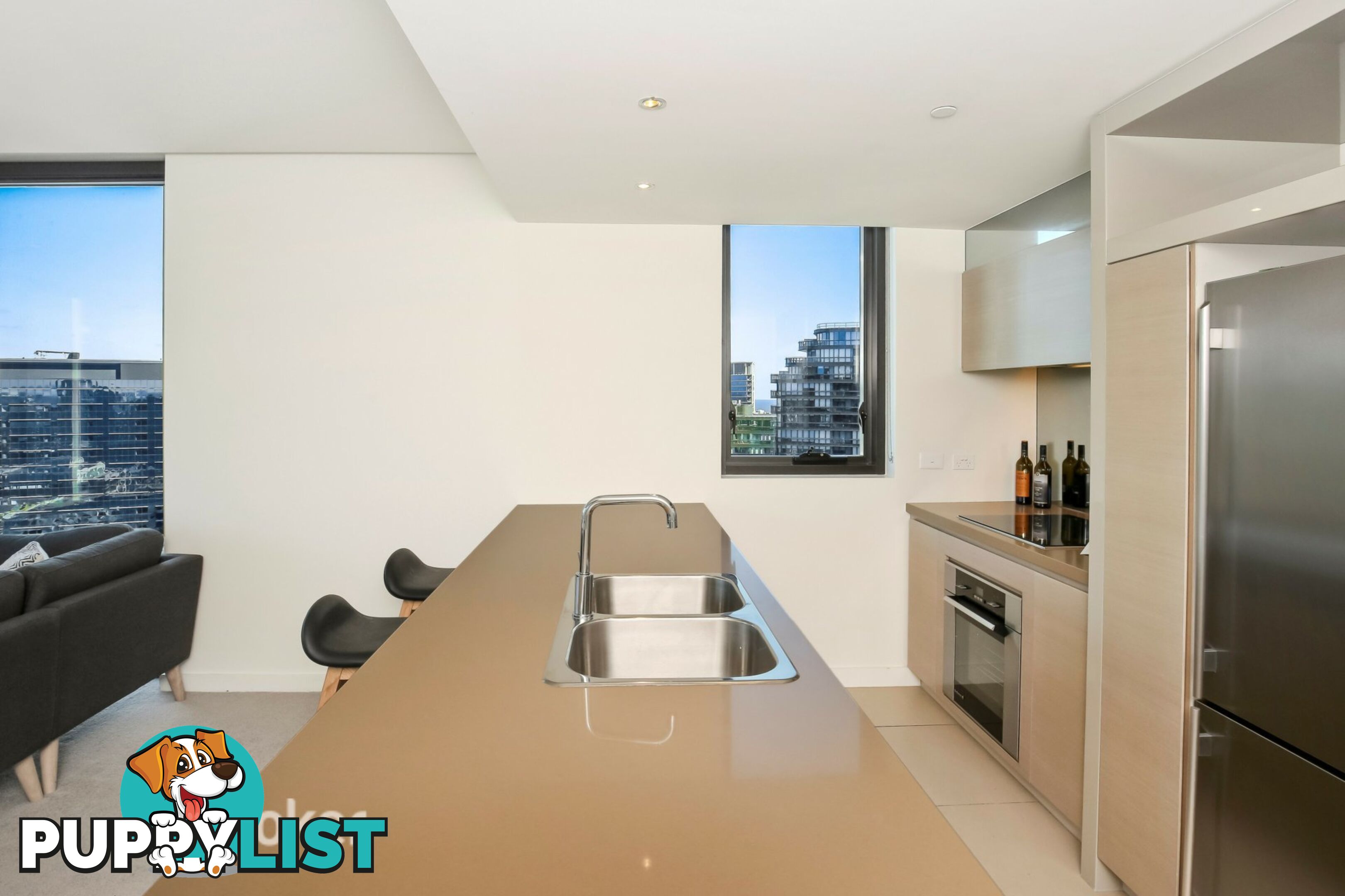 266/8 Waterside Place DOCKLANDS VIC 3008