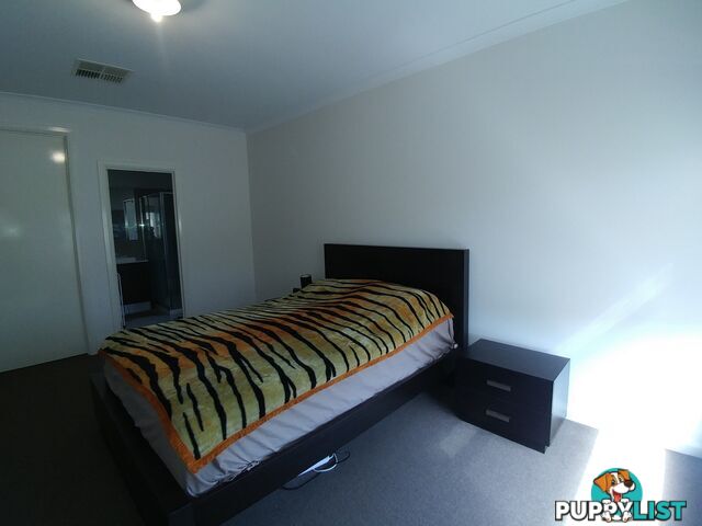 22 Risdon Chase WOLLERT VIC 3750