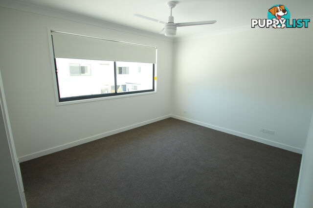 Unit 12 22 Careel Close Helensvale QLD 4212